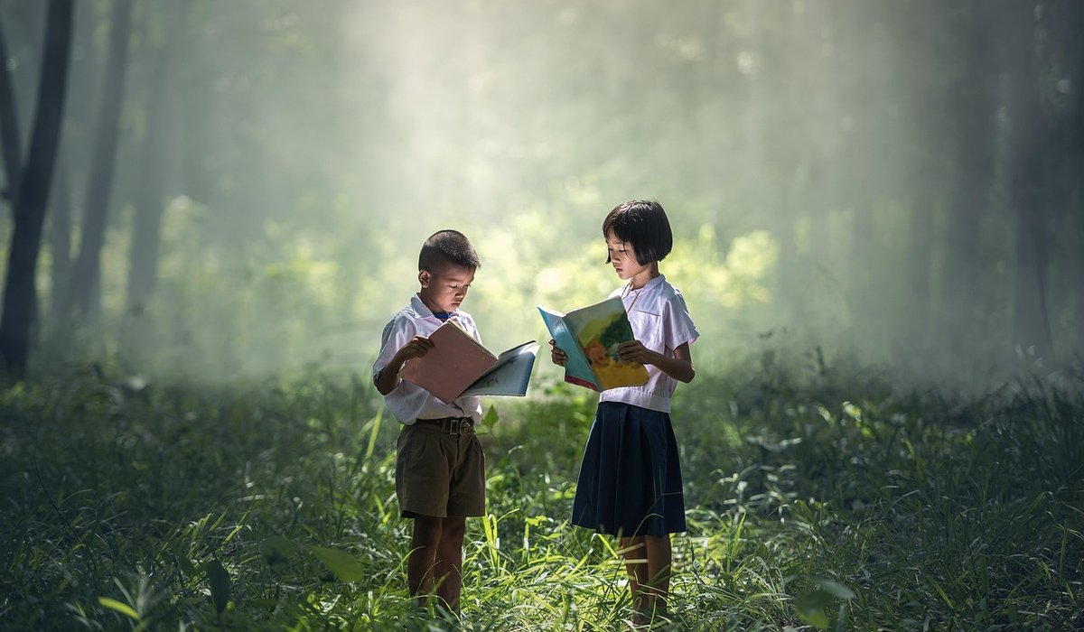 Using role-play to build confidence in language lessons